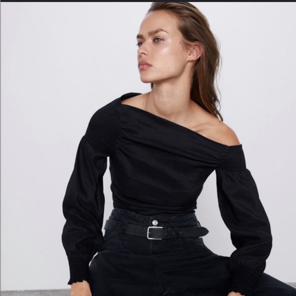 Zara Off-Shoulder Asymmetrical Long Sleeve Black Top